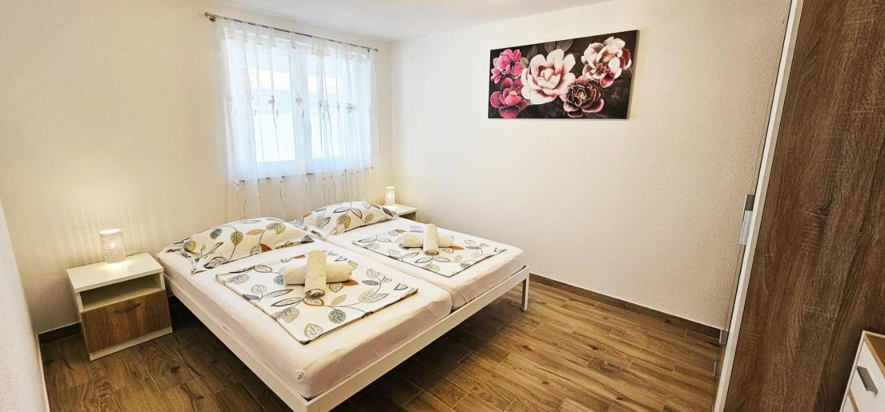 Modern 3Br Apartments In Zadar With Balcony Or Terrace, Free Parking & Ac Exterior foto